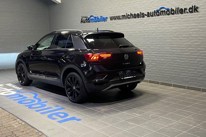 Sort VW T-Roc fra 2021