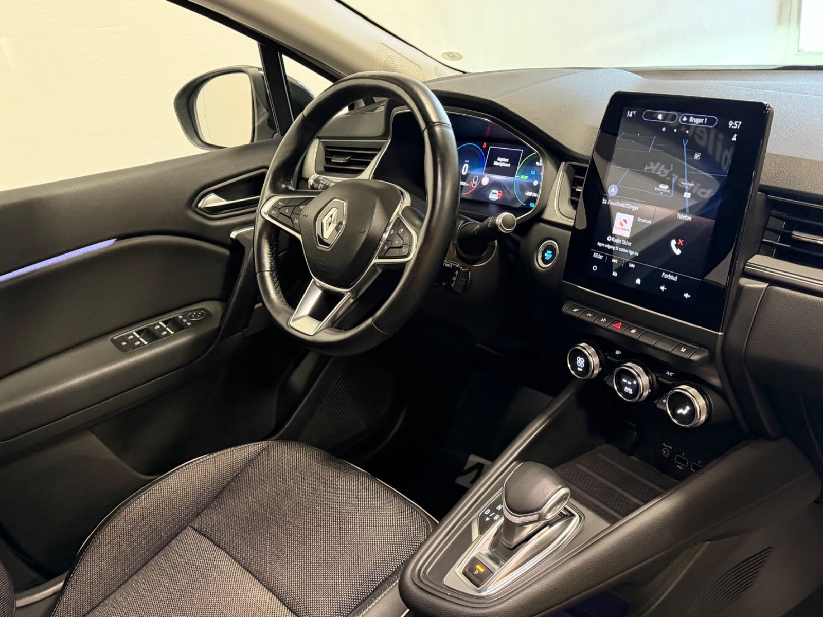 Hvid Renault Captur fra 2021