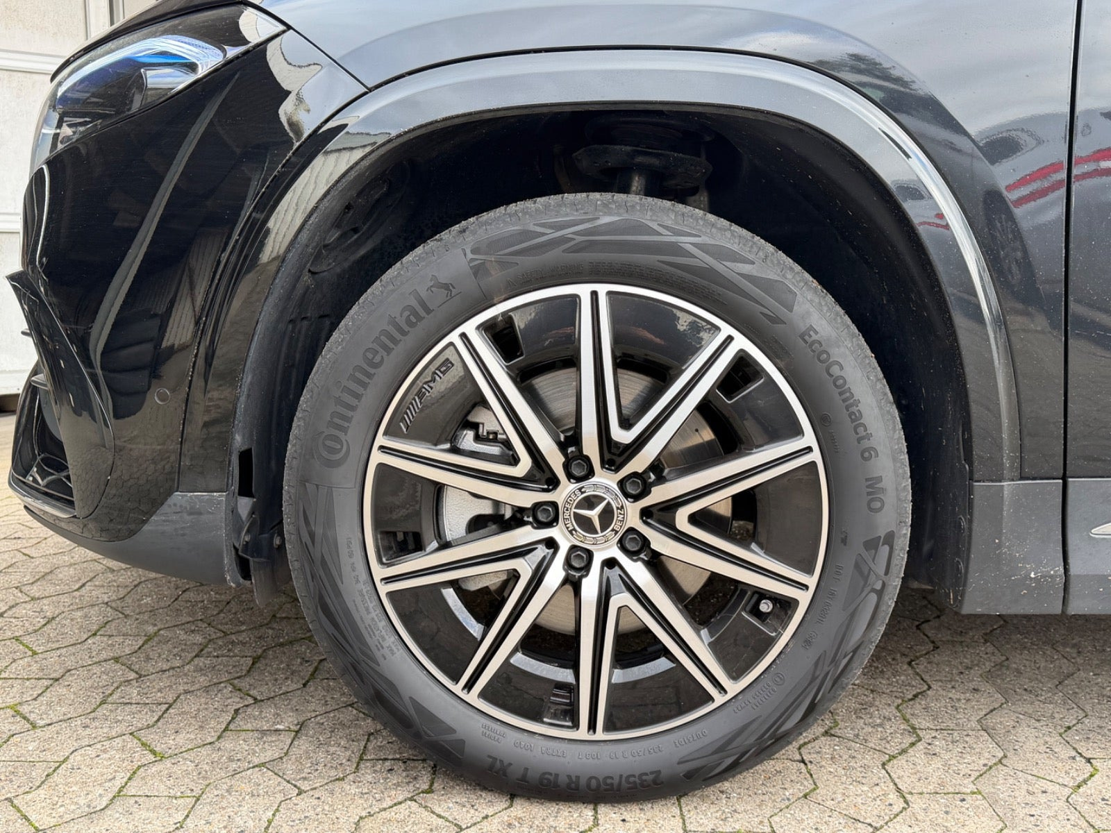 Sort Mercedes EQA250+ fra 2025