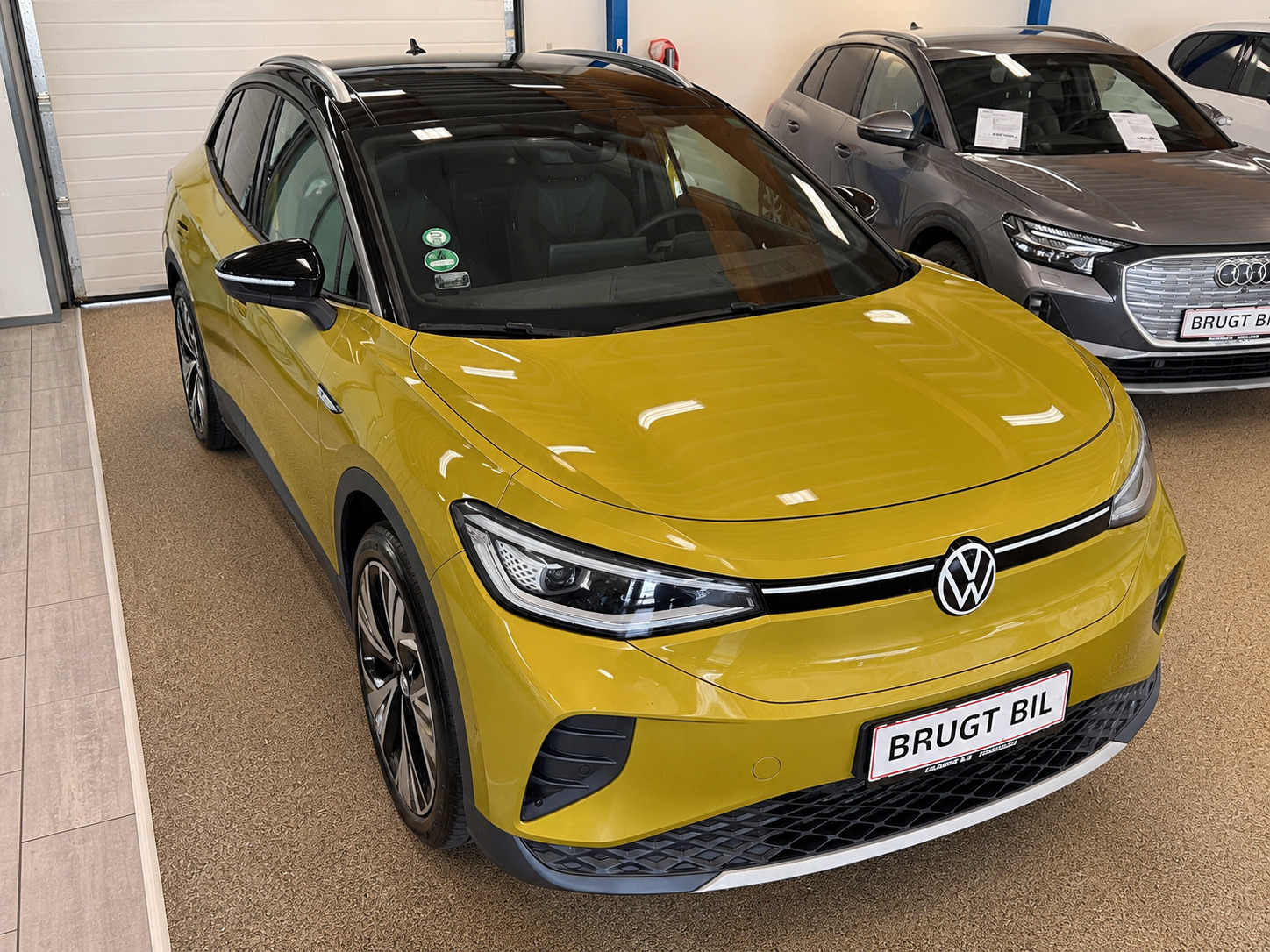 Gul VW ID.4 fra 2021