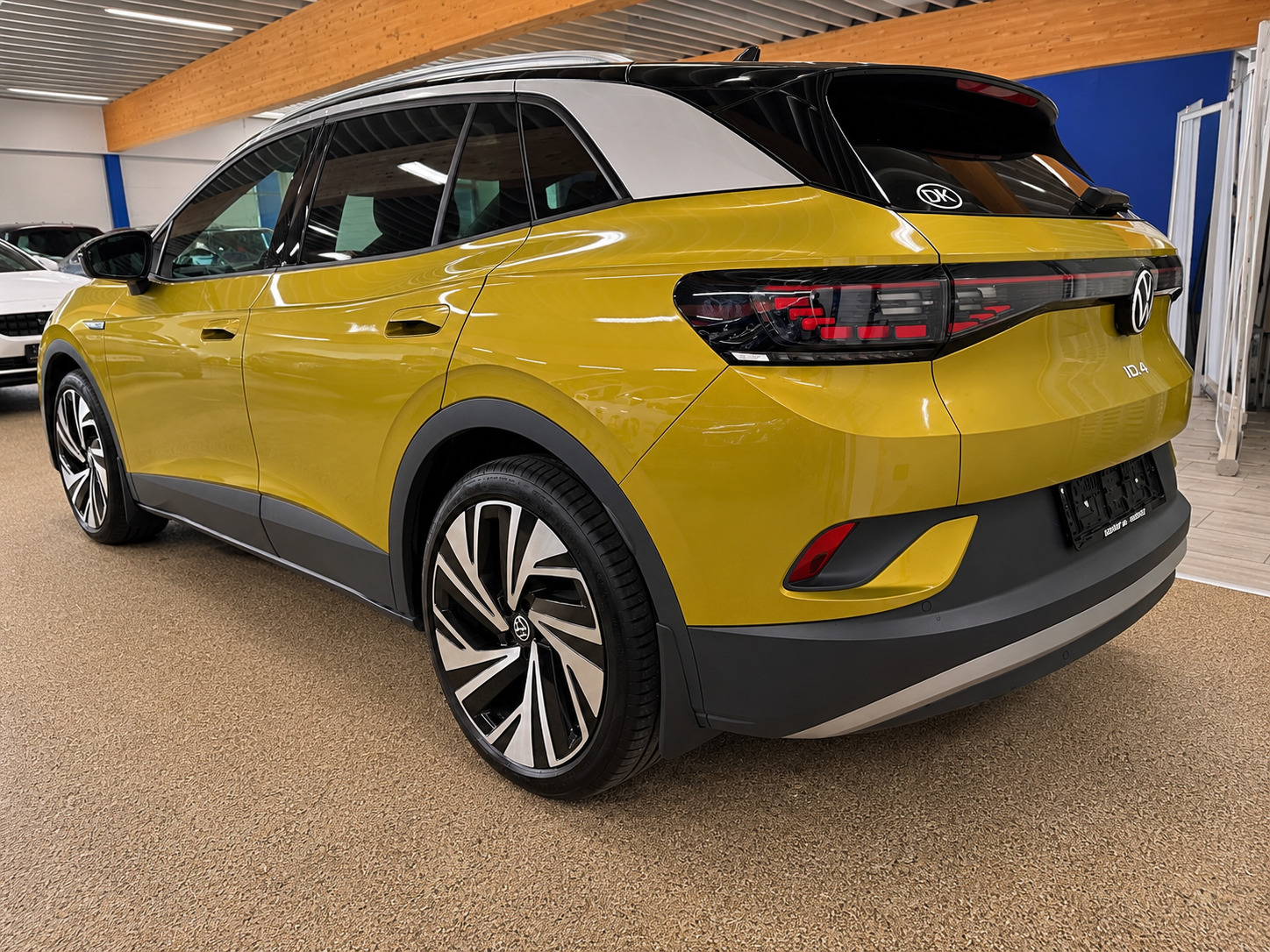Gul VW ID.4 fra 2021