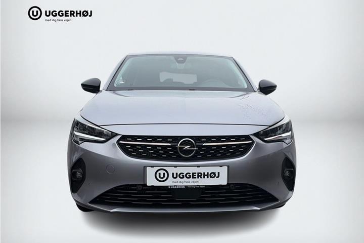 Sølv Opel Corsa fra 2020