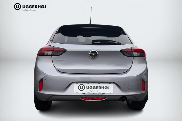 Sølv Opel Corsa fra 2020