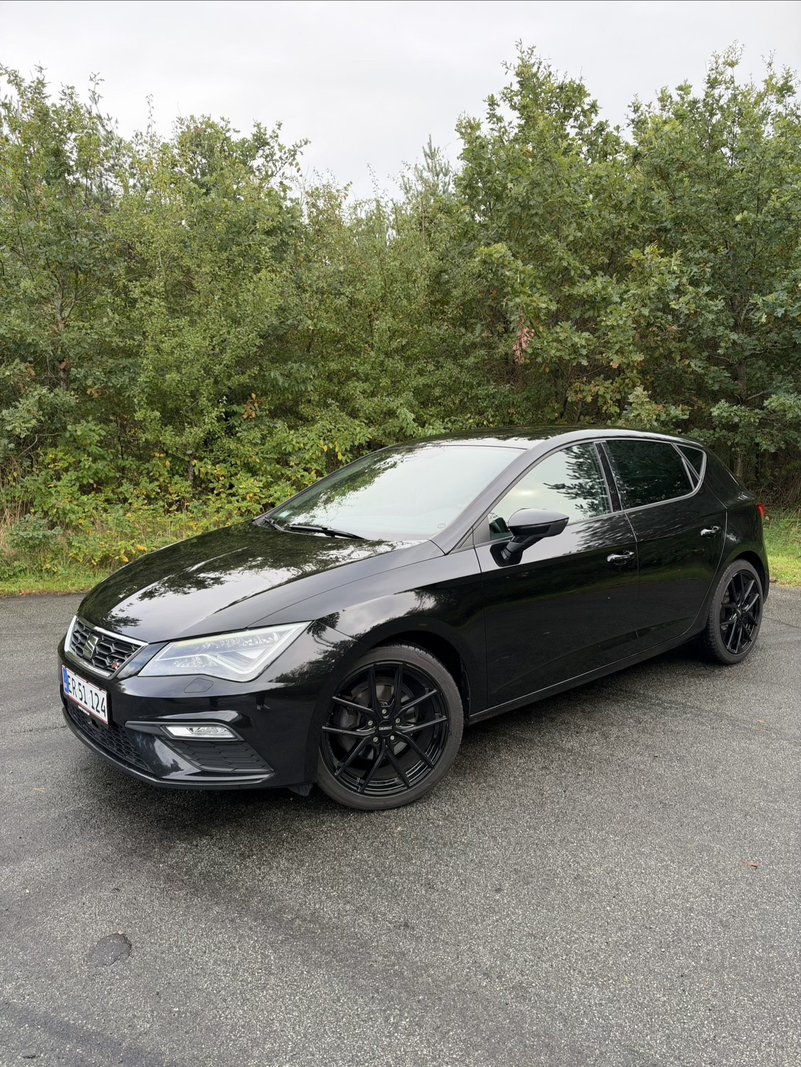 Sort Seat Leon fra 2020