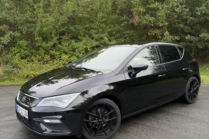 Sort Seat Leon fra 2020