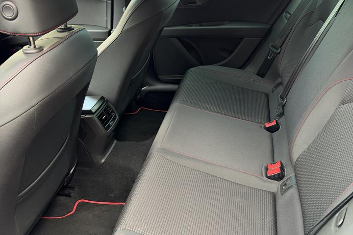 Sort Seat Leon fra 2020