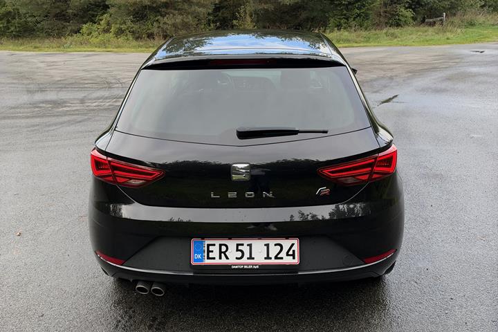 Sort Seat Leon fra 2020