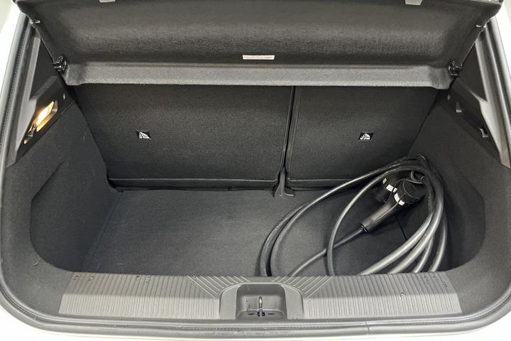 Hvid Nissan Micra fra 2026