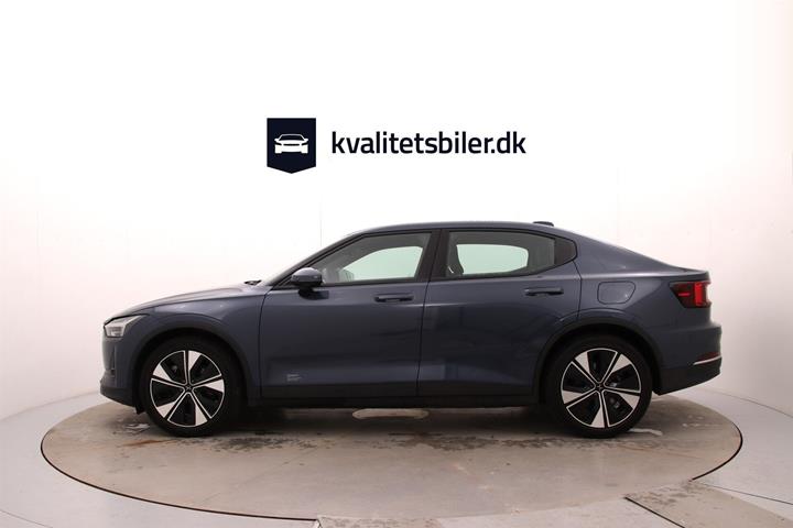 Blå Polestar 2 fra 2022