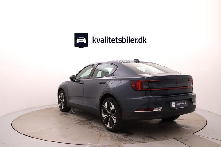 Blå Polestar 2 fra 2022