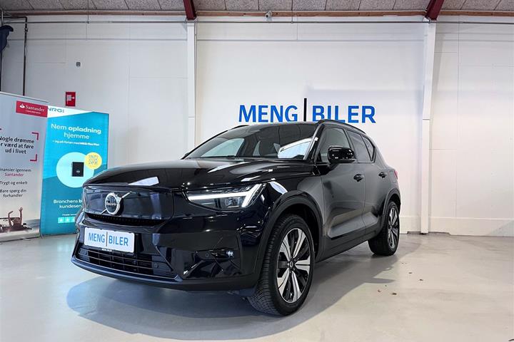 Sort Volvo XC40 fra 2022