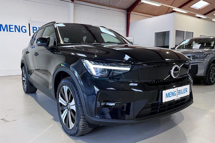 Sort Volvo XC40 fra 2022