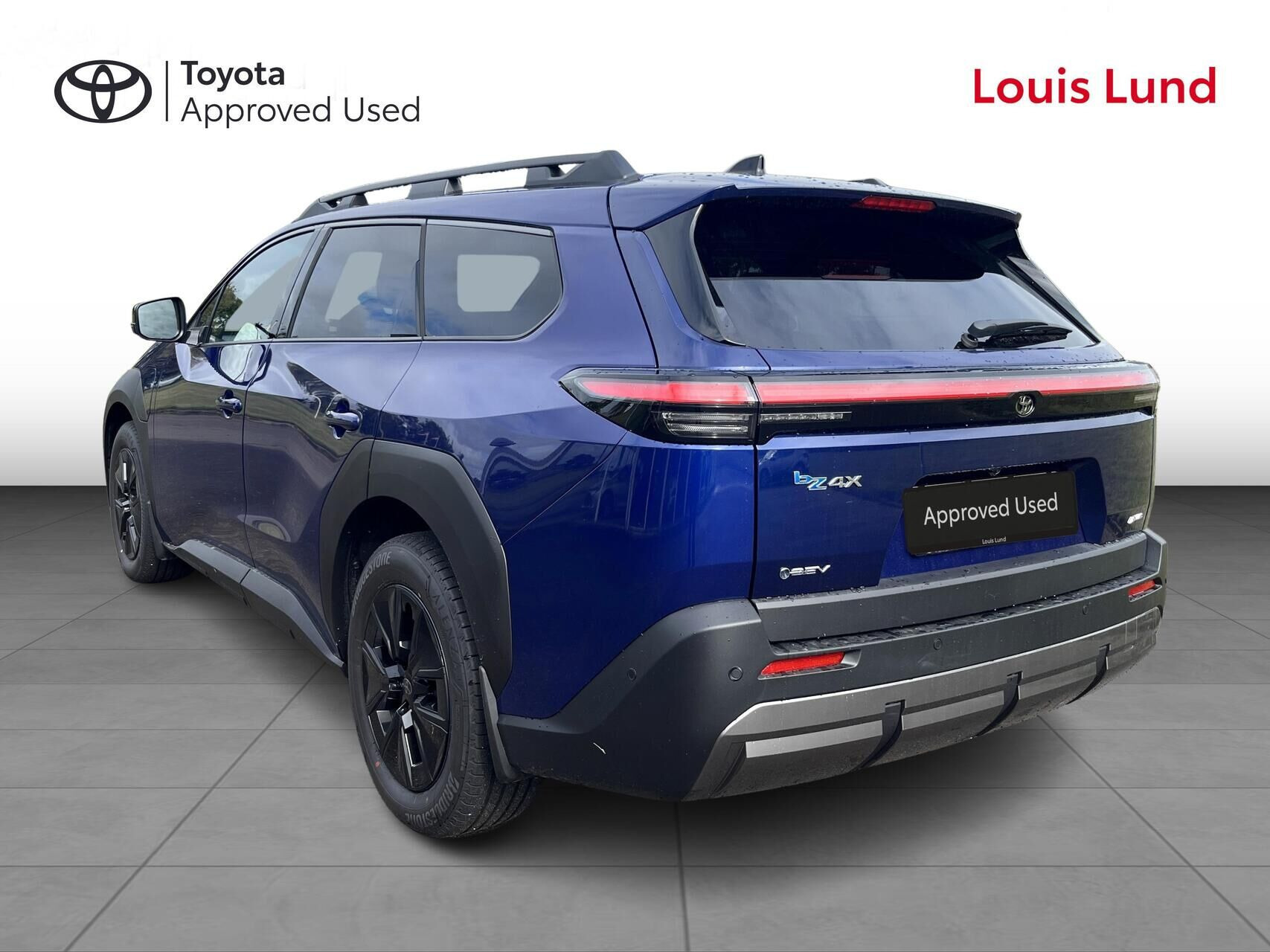 Blå Toyota bZ4X Touring fra 2026