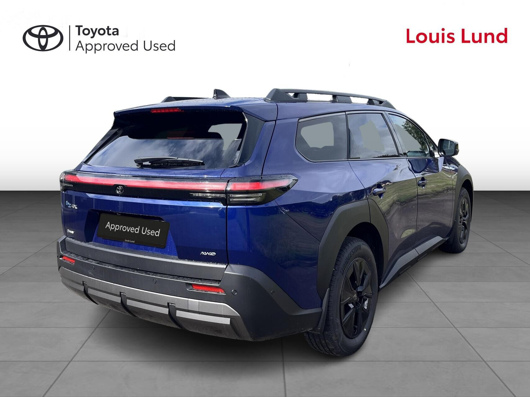 Blå Toyota bZ4X Touring fra 2026