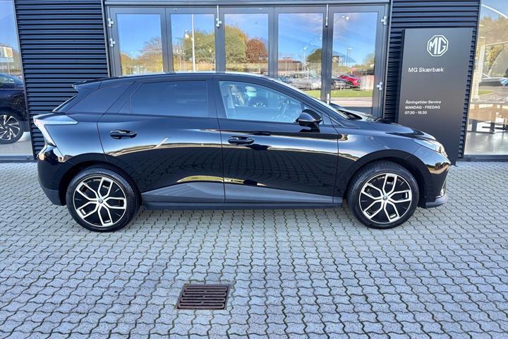 Sort MG MG4 Electric fra 2025