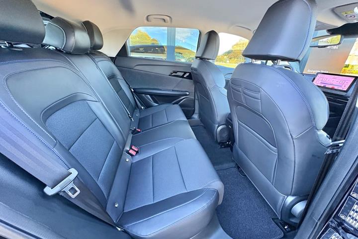 Sort MG MG4 Electric fra 2025