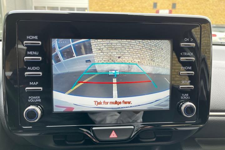 Hvid Toyota Yaris fra 2022