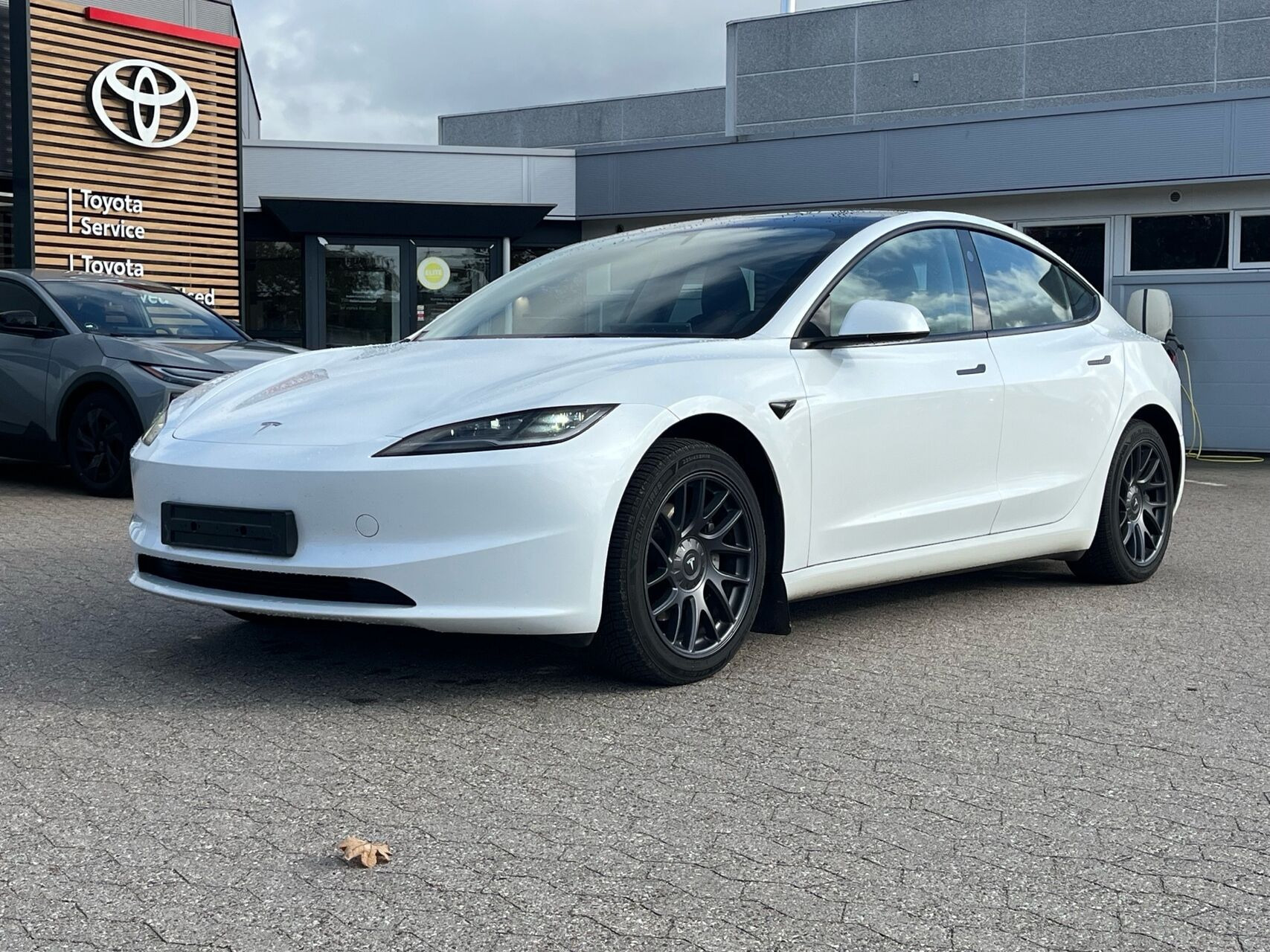 Tesla Model 3 EL Long Range AWD 498HK Aut.