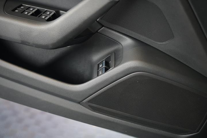 Grå Audi A6 fra 2021