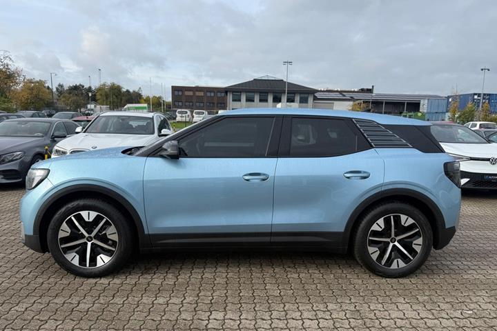 Blå Ford Explorer fra 2025