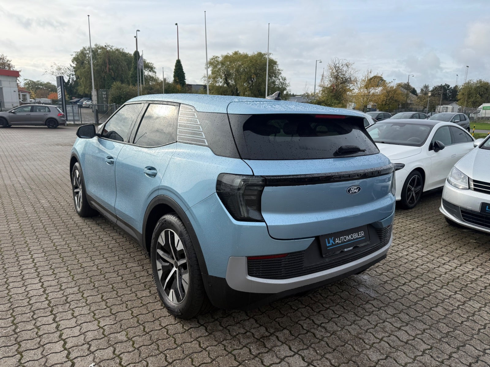 Blå Ford Explorer fra 2025