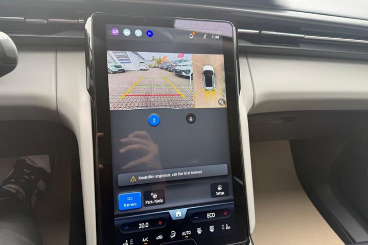 Blå Ford Explorer fra 2025