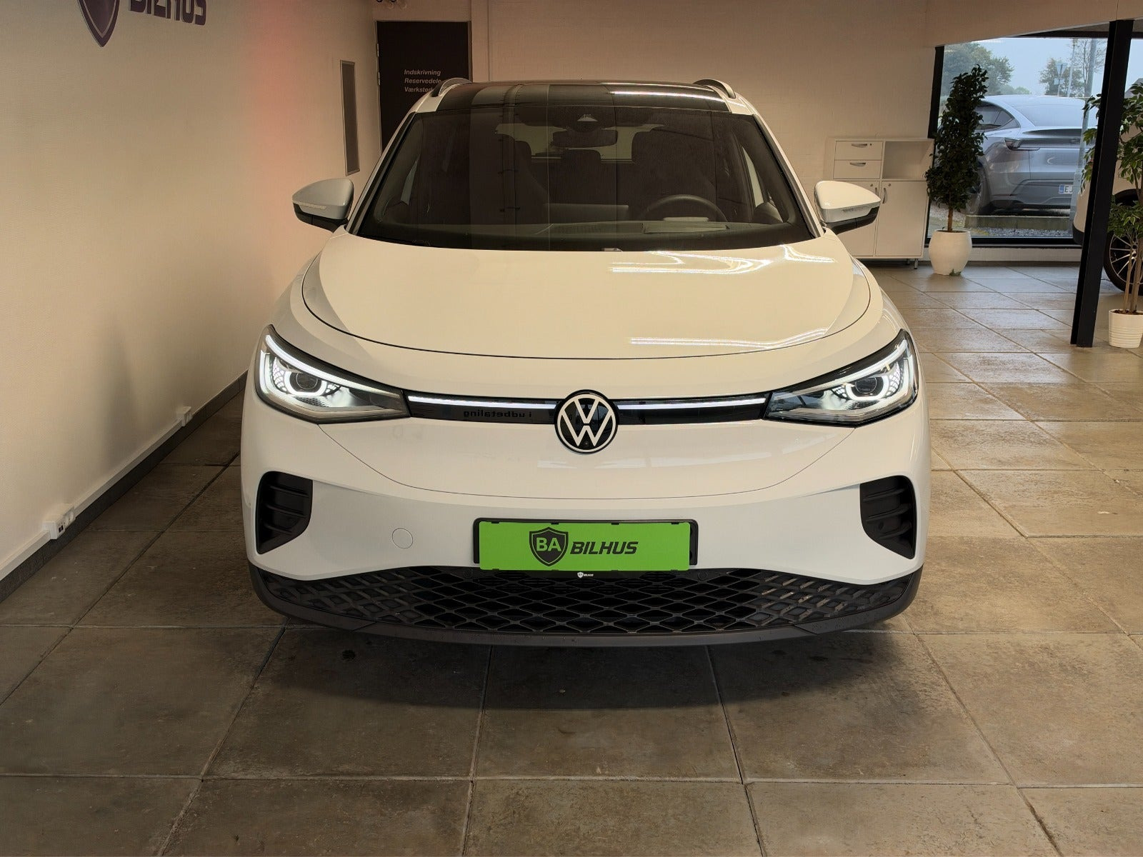 Hvid VW ID.4 fra 2025
