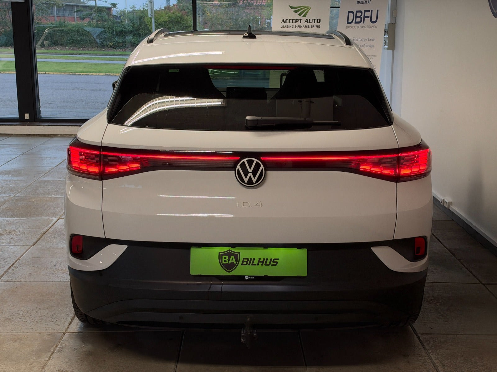 Hvid VW ID.4 fra 2025