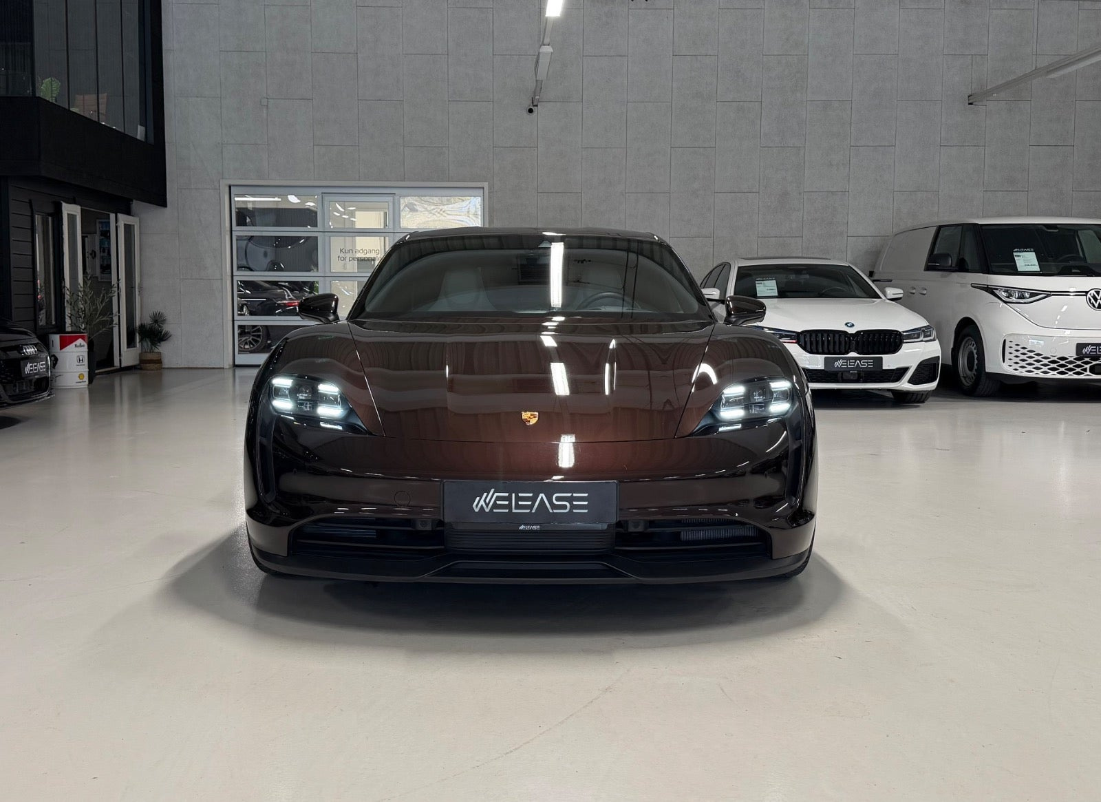 undefined Porsche Taycan fra 2022