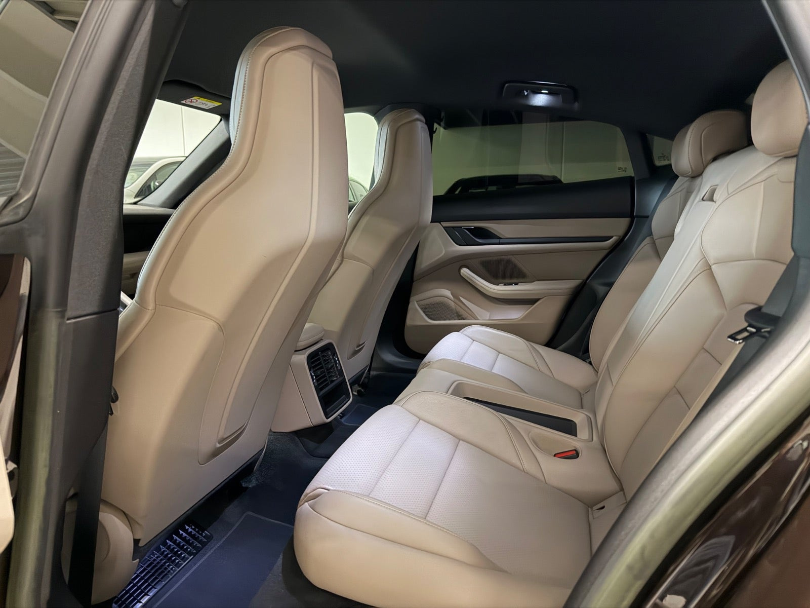 undefined Porsche Taycan fra 2022