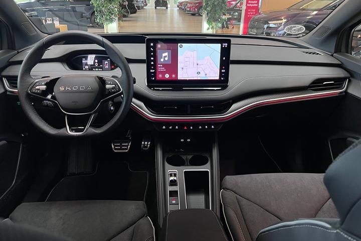 Grå Skoda Elroq fra 2027