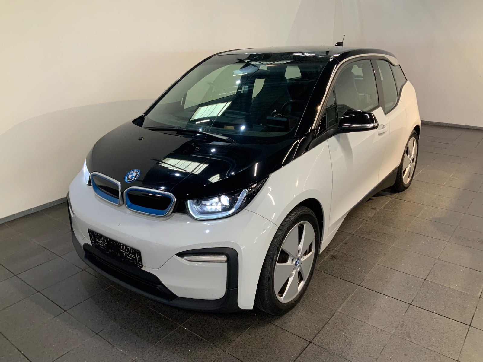 BMW i3 BEV
