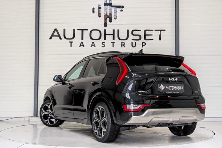 Sort Kia Niro fra 2023