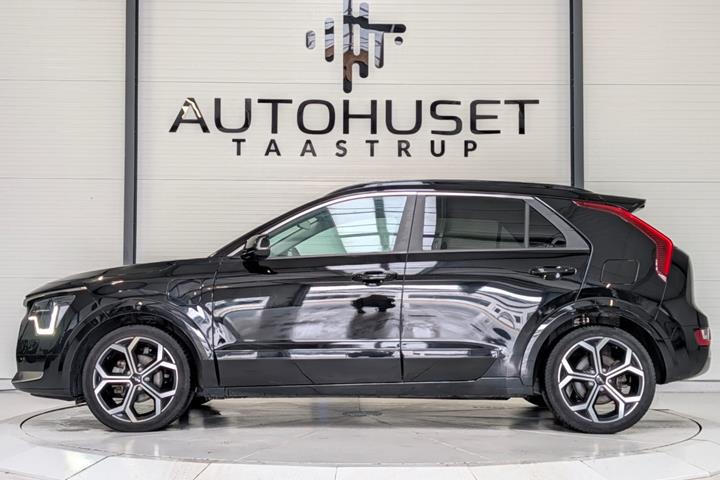 Sort Kia Niro fra 2023