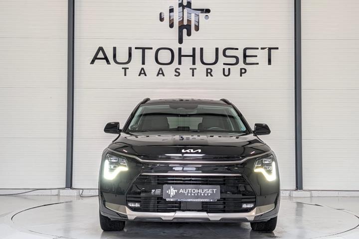 Sort Kia Niro fra 2023