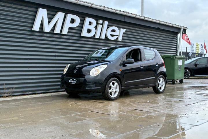 Sort Suzuki Alto fra 2010