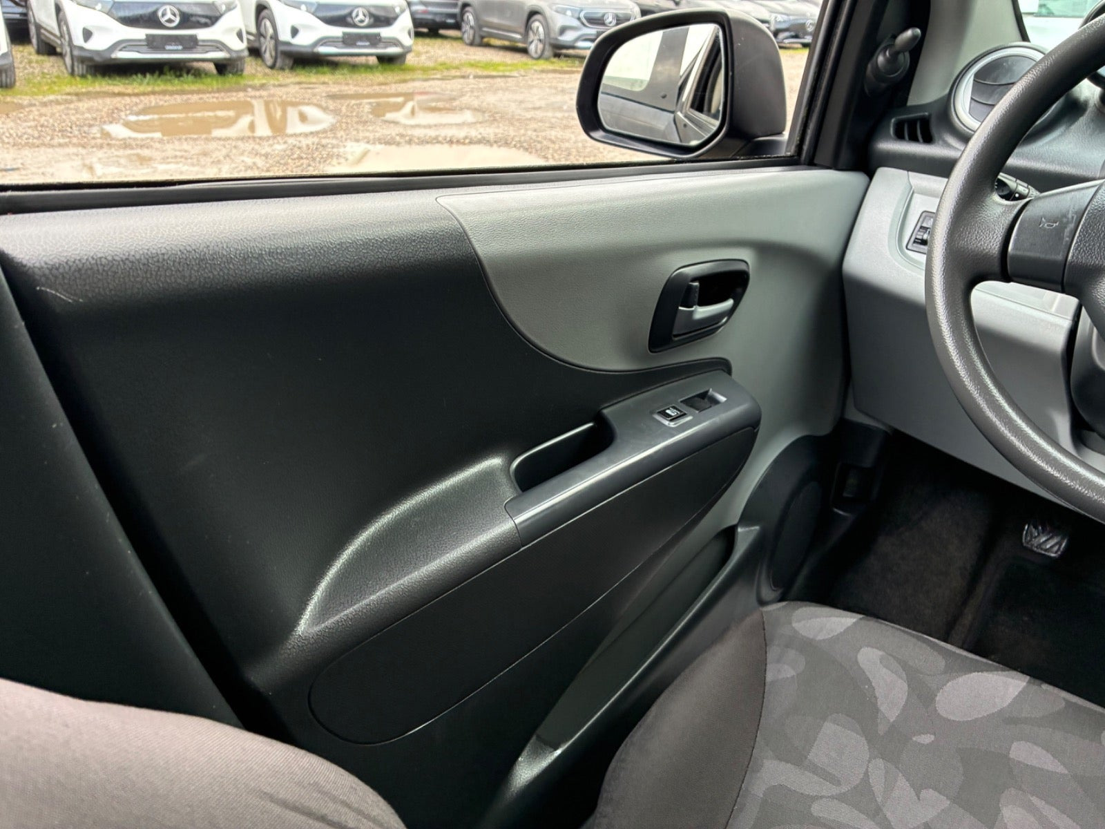 Sort Suzuki Alto fra 2010