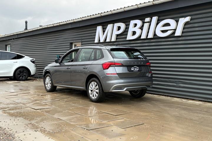 Grå Skoda Kamiq fra 2022