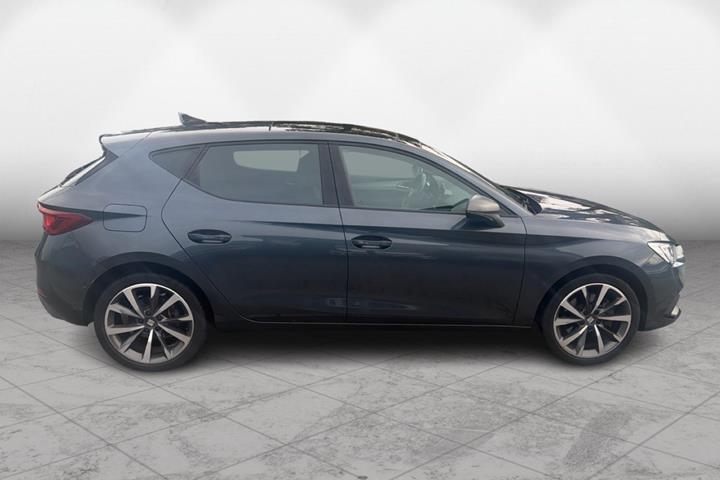 Grå Seat Leon fra 2021