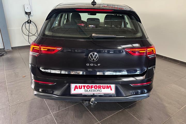 Sort VW Golf VIII fra 2021