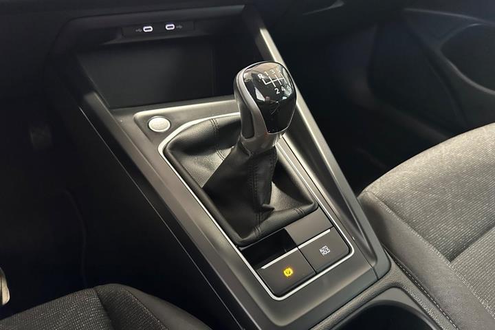 Sort VW Golf VIII fra 2021
