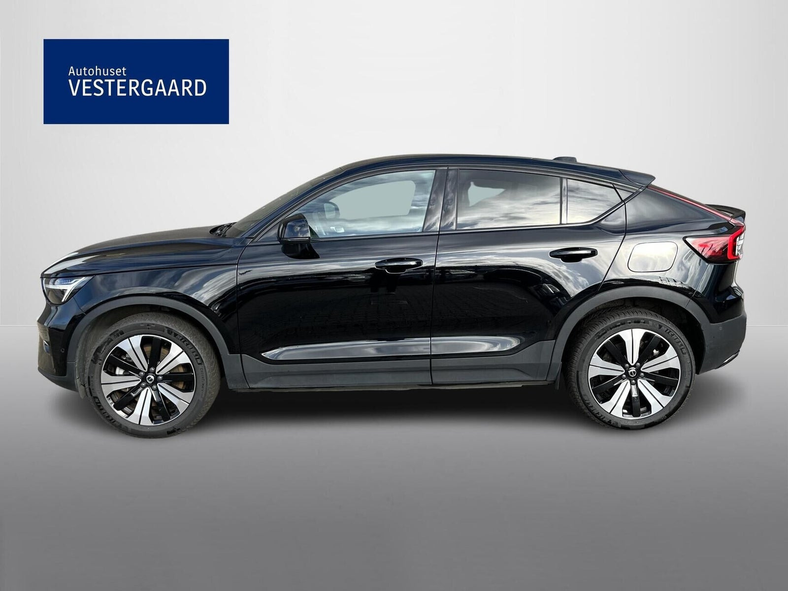 Sort Volvo C40 fra 2022
