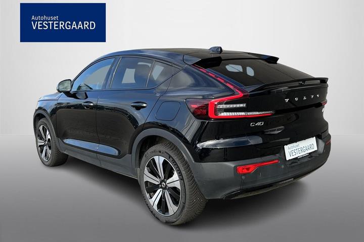 Sort Volvo C40 fra 2022