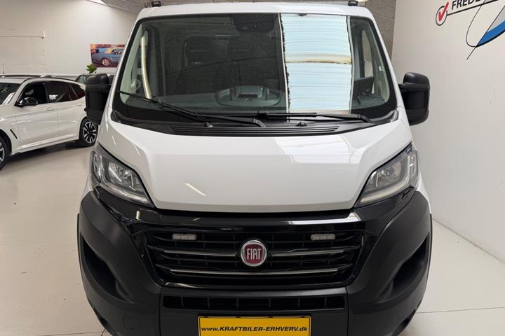 Hvid Fiat Ducato 35 fra 2020