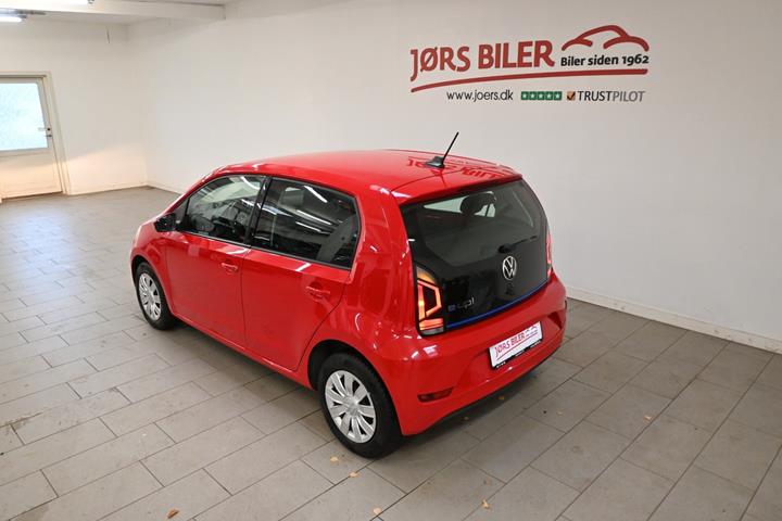 Rød VW E-UP! fra 2022