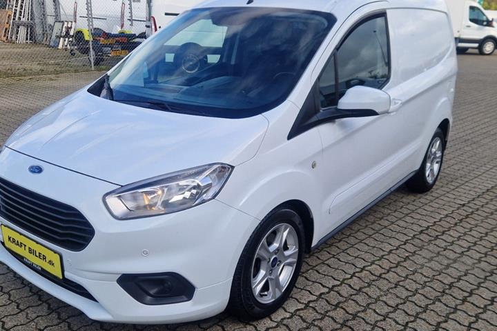 Hvid Ford Transit Courier fra 2021