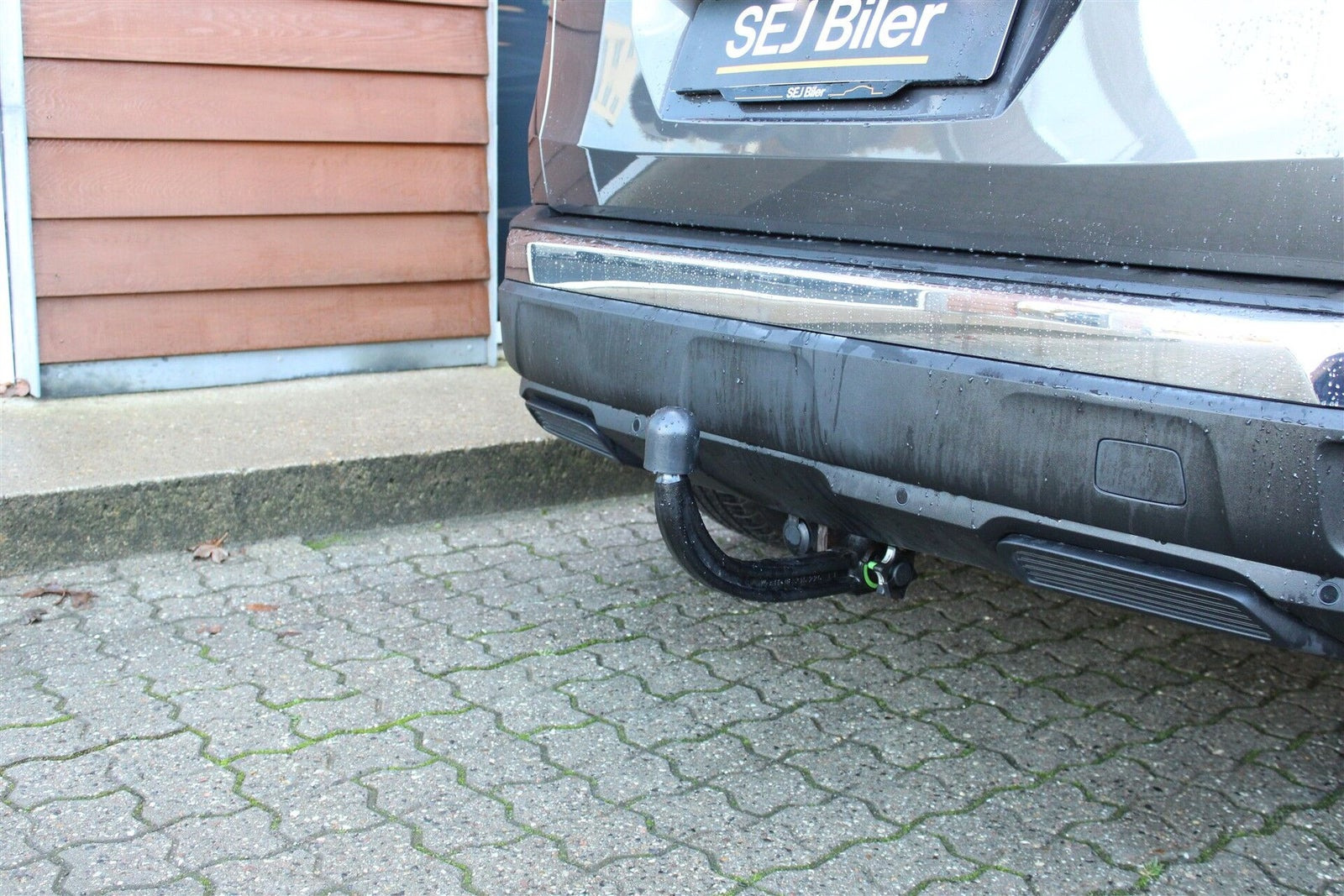 Grå Peugeot 3008 fra 2020