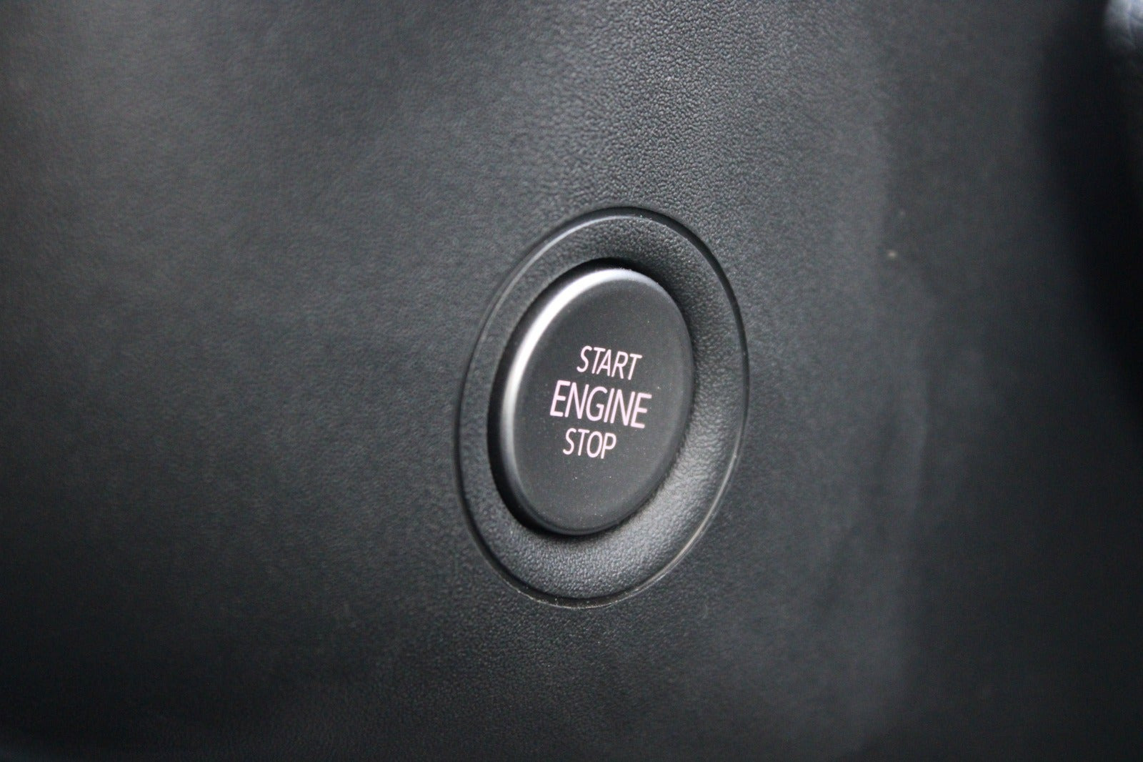 Hvid VW ID.4 fra 2025