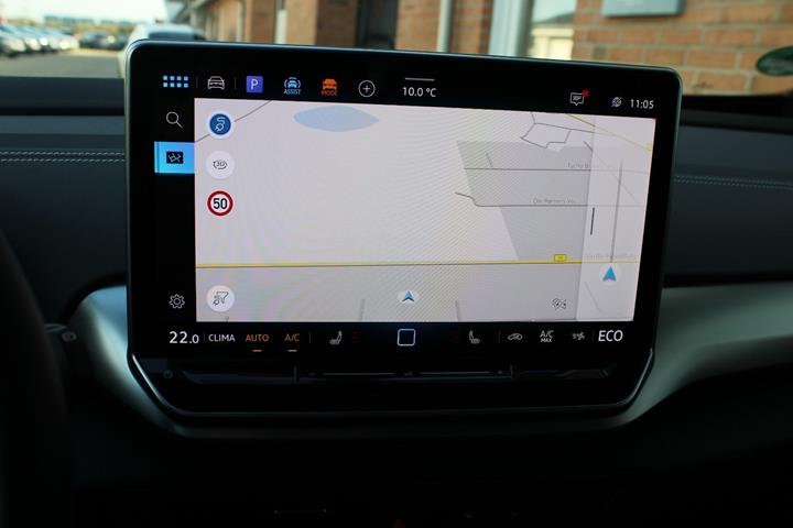 Hvid VW ID.4 fra 2025