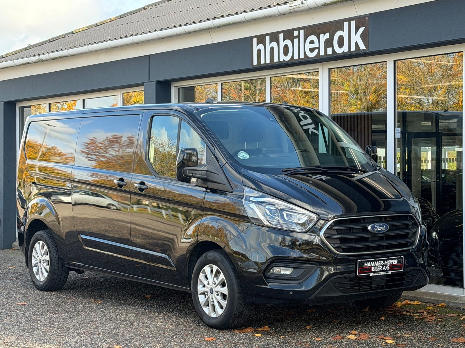 Ford Transit Custom 300 L2 2,0 TDCi 170 Limited aut.